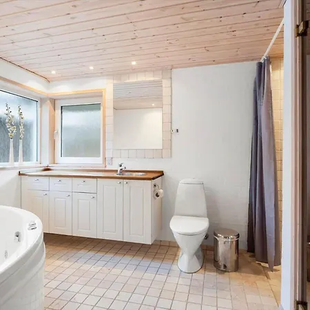 Tv1683-strandby-bygmarken-2 Tatil Evi Bratten Strand