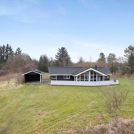 Tv1683-strandby-bygmarken-2 Bratten Strand