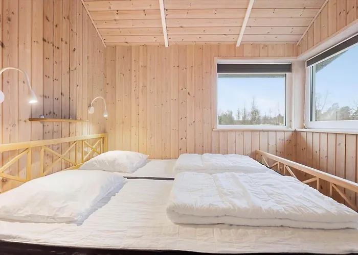Tv1683-strandby-bygmarken-2 Holiday home *